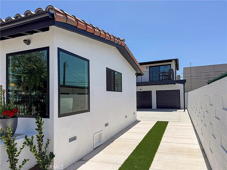 113 Avenida Granada #1 — Photo 23