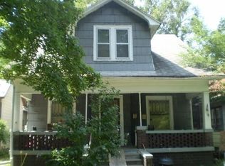 1012 N 9th St APT 02, Terre Haute, IN 47807