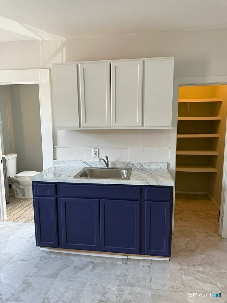2 bed, 1.0 bath, 600 sqft, $1,500 — Photo 4