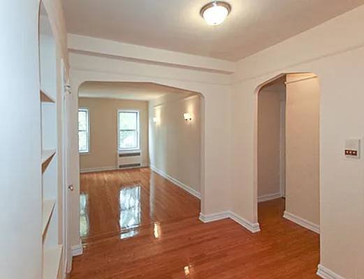 Rented by SW Queens Mezzanine | media 8
