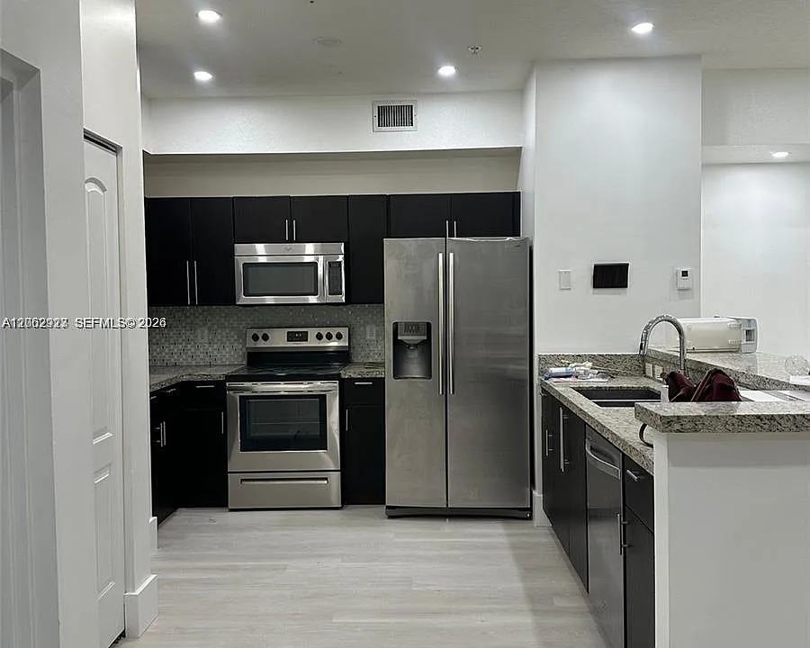 7260 NW 114th Ave #20710