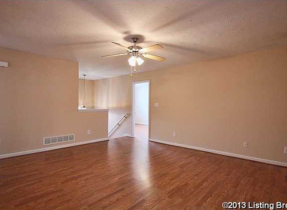4th image of 136 Wilchar Blvd