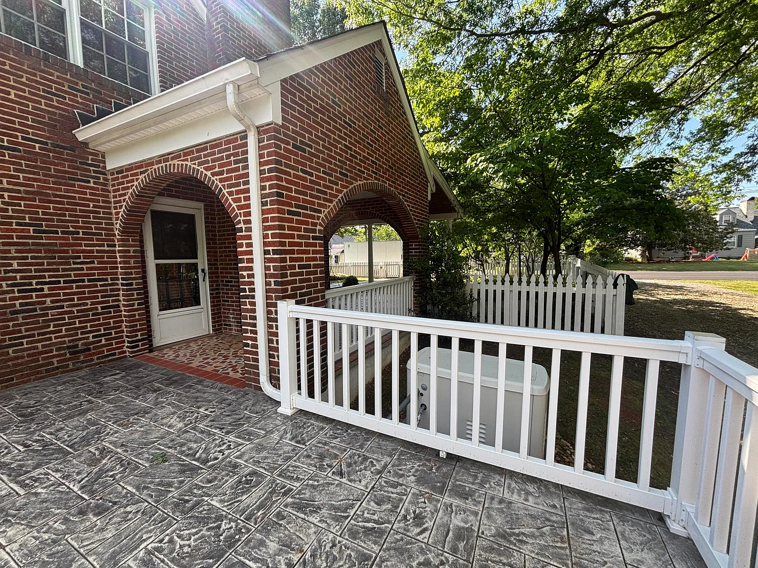 4 bed, 3.0 bath, 2600 sqft, $3,550 — Photo 1