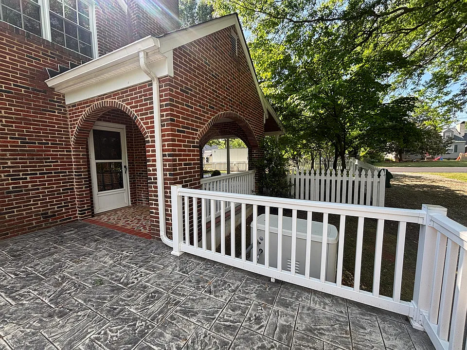 3479 Overbrook Dr