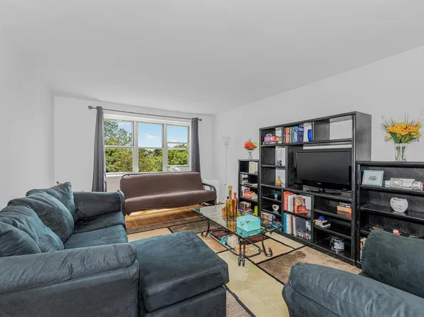1 Balint Drive #470, Yonkers, NY 10710