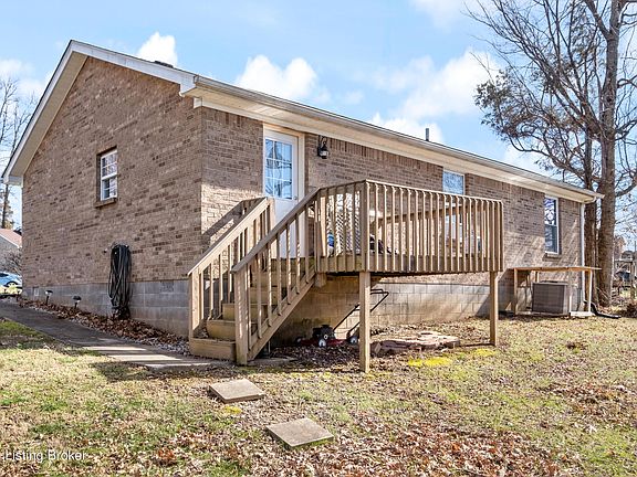4th image of 117 Bertram Ct