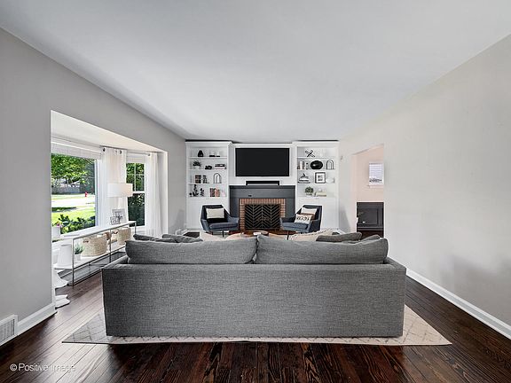 3rd image of 712 N Catherine Ave