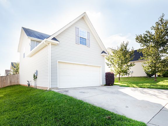 front-of-house-2_08192017