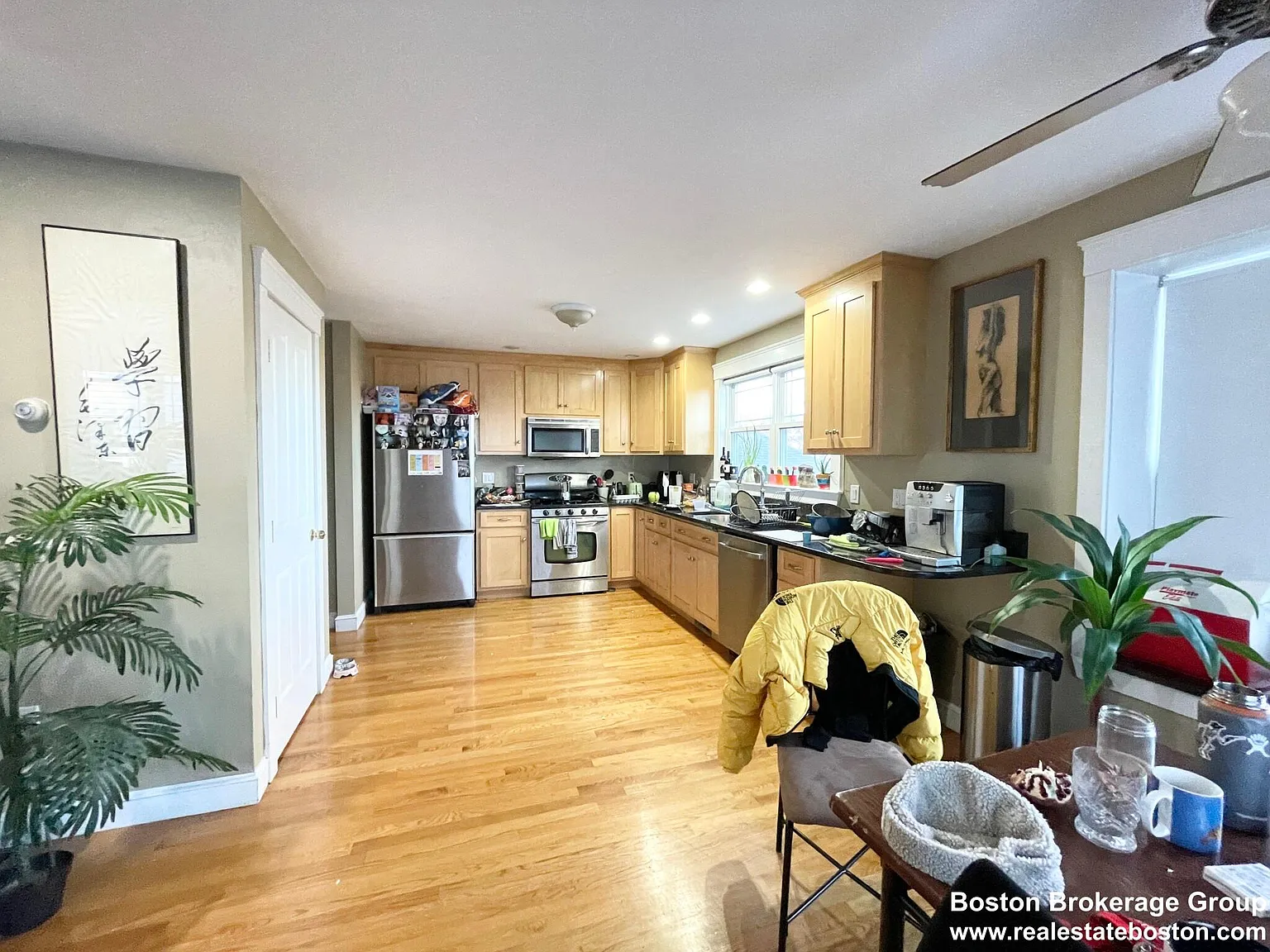 25 Iroquois St — Photo 2