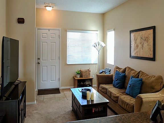 2nd image of 58 Sunset Canyon Ln