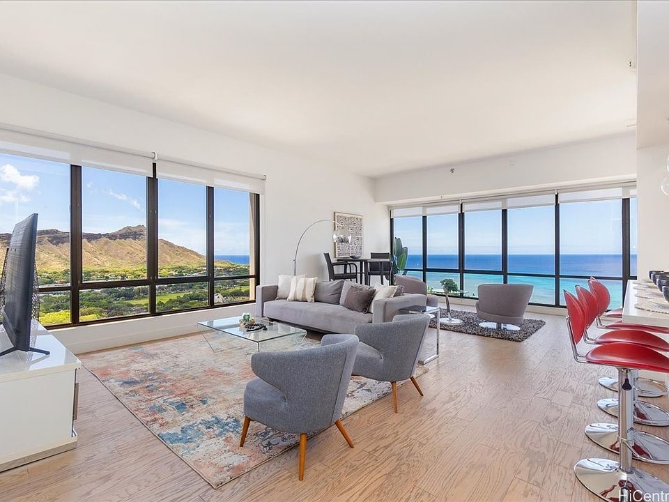 1st image of 229 Paoakalani Ave Unit Penthouse 3807