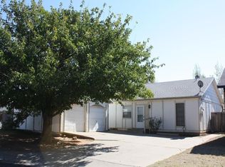 9115 Akron Ave, Lubbock, TX 79423