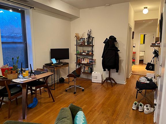 5th image of 1907 W Potomac Ave #3
