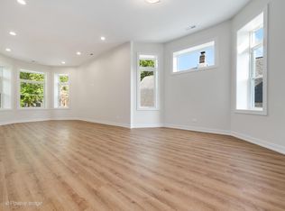 2440 N Sawyer Ave #2, Chicago, IL 60647
