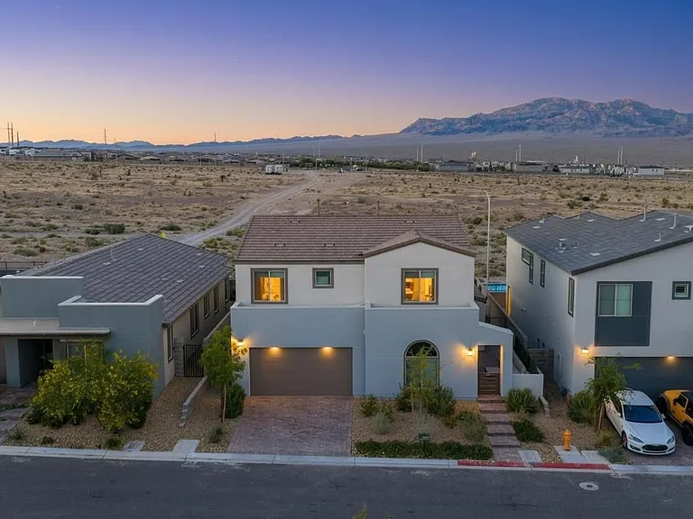 10255 Vonbulin Ave — Photo 32