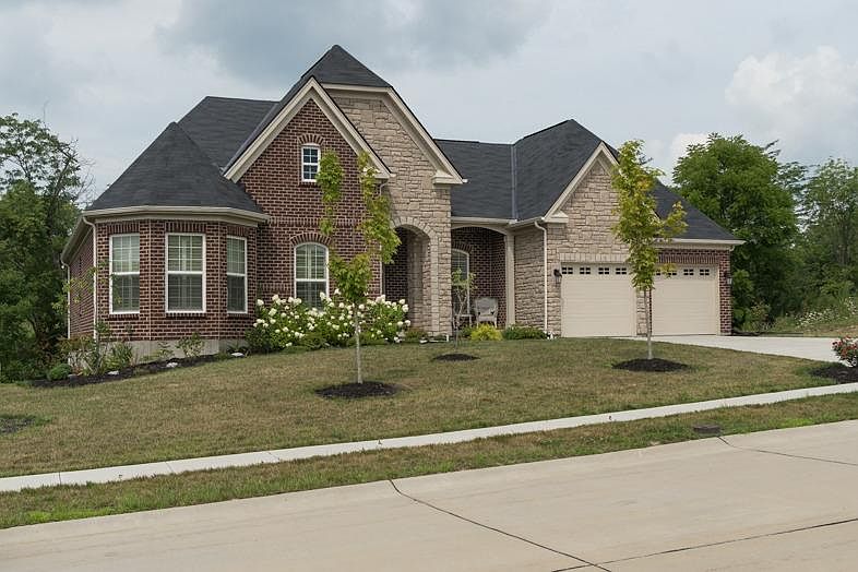 1st image of 1661 Southcross Dr