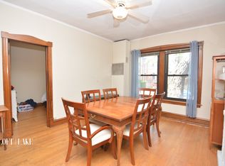 1611 W Grace St #1, Chicago, IL 60613