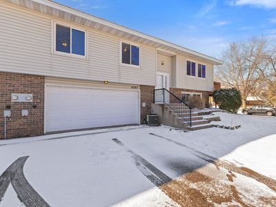 4292 Evergreen Dr, Vadnais Heights, MN, 55127