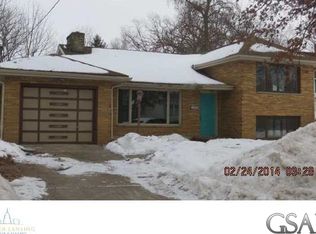 516 Clark Ave, Owosso, MI