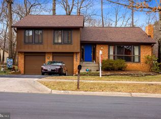 2601 Oakenshield Dr, Rockville, MD 20854