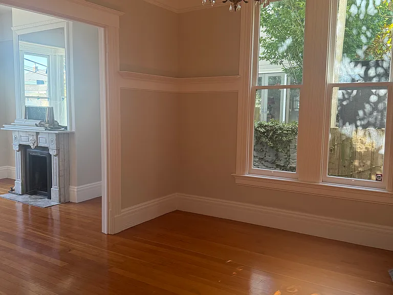 82 Beaver St — Photo 5
