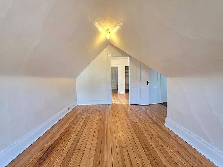 1032 Pine — Photo 24