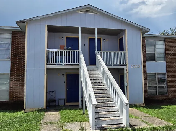 2223 Jonathan Dr #4, Huntsville, AL 35810
