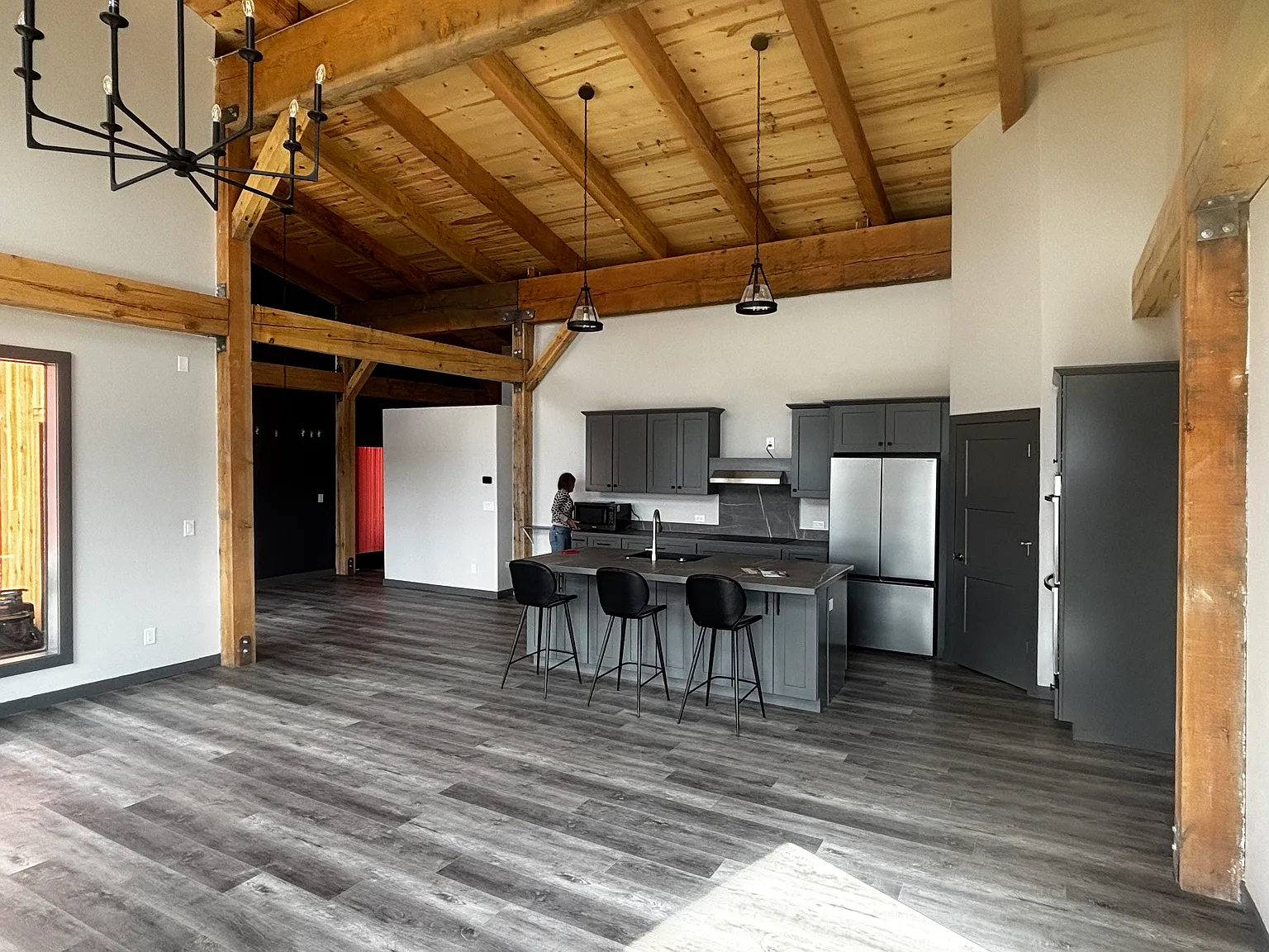 2 bed, 1400 sqft, $3,600 — Photo 1