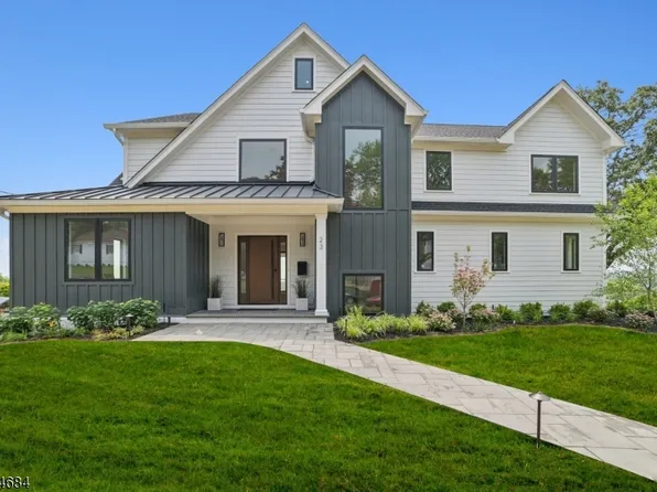 23 Argyle Ct, Summit City, NJ 07901