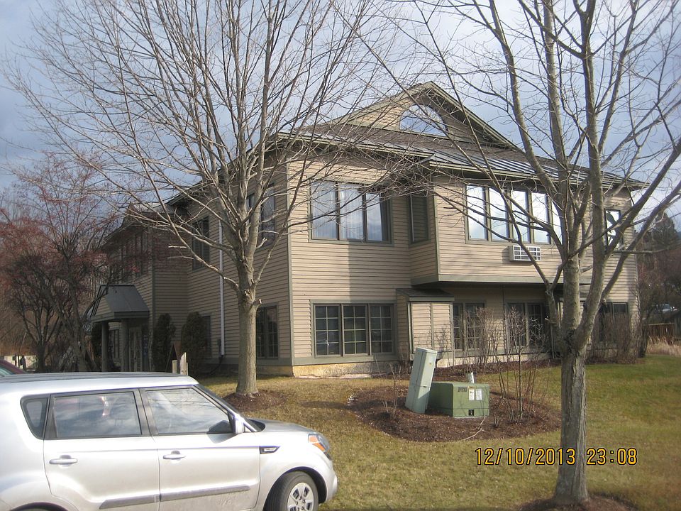 2nd image of 71 Allen St Ste 402