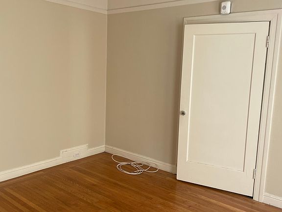 3rd image of 350 Noe St APT 1