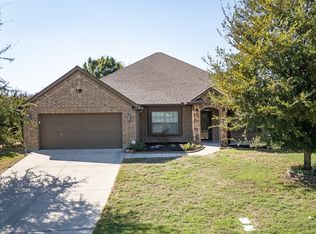 409 Corriente Trl, Azle, TX 76020