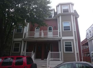 119-121 W 3rd St #B, South Boston, MA 02127