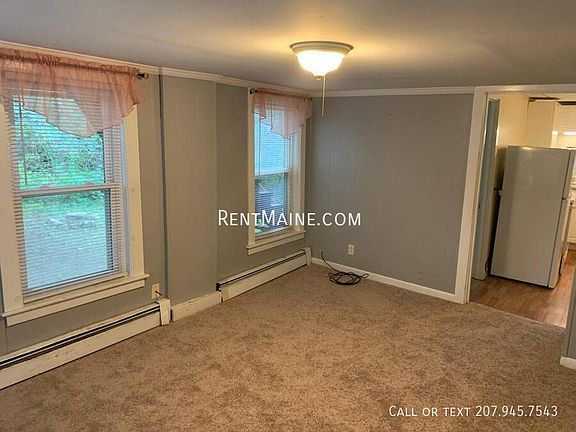 5th image of 468 Union St APT 3