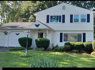 54 Old Pioneer Rd, Camp Hill, PA 17011