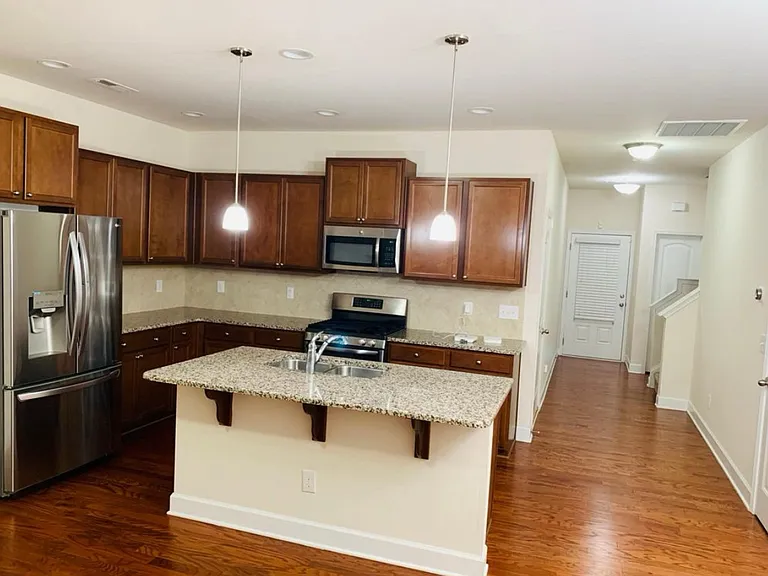 3008 Dressage Dr — Photo 4