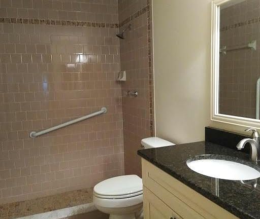 5th image of 8130 Forest Villas Cir #8130A