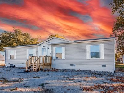 513 W North 1st St, Stewardson, IL, 62463