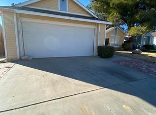 45923 Desert Springs Dr, Lancaster, CA 93534