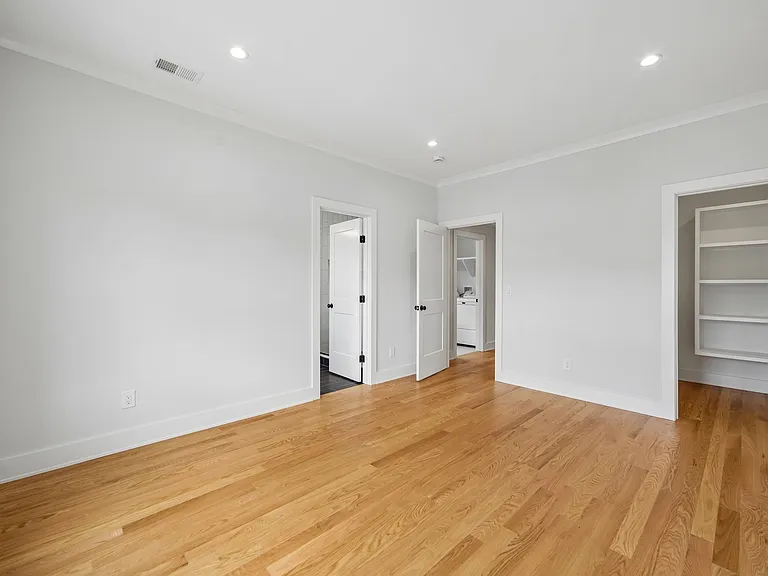 22 Willow St #A — Photo 16