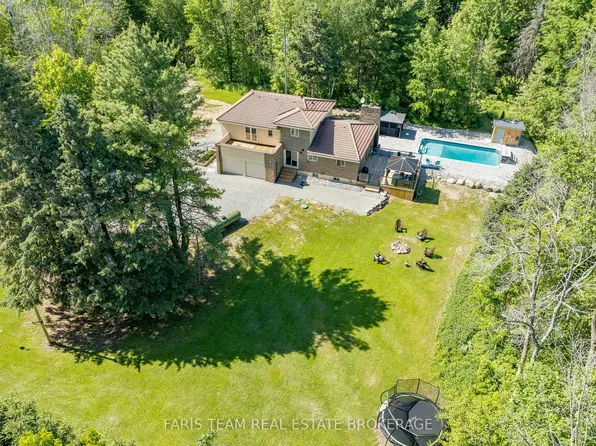 2087 Rumney Rd, Tay, ON L4R 4K3