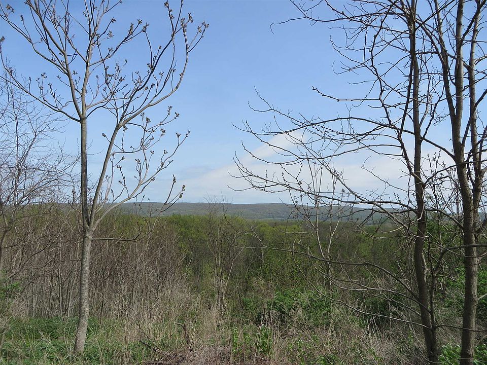 1st image of 7 Whalen Dr
