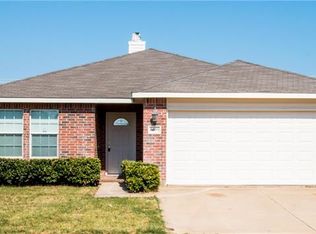 6609 Longleaf Ln, Denton, TX 76210