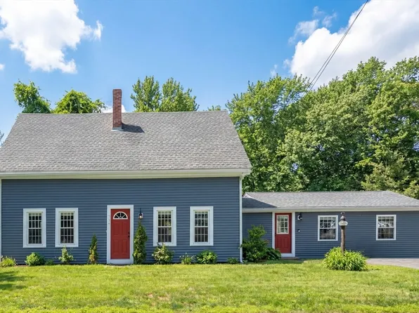 738 Whiting St, Hanover, MA 02339