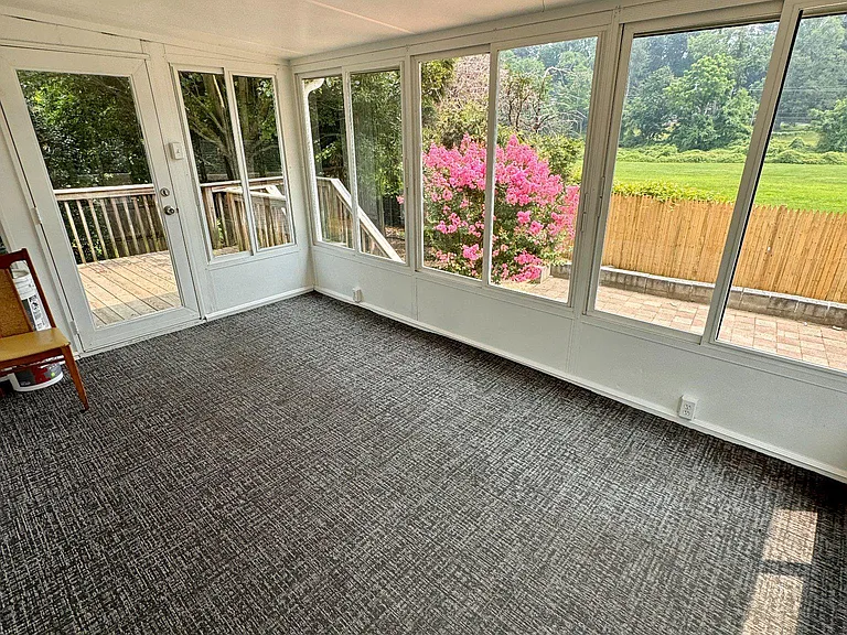 208 Chestnut Rd — Photo 23