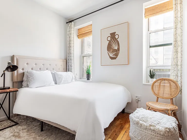 765 Washington St #2W — Photo 3