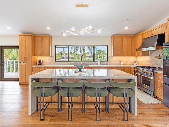 3rd image of 7914 SW 199th Ter