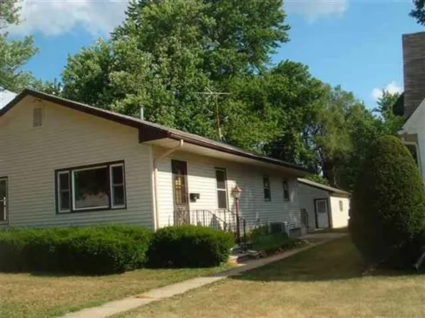 806 Clinton Ave, Ottumwa, IA 52501