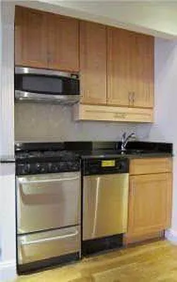 Rented by 9300 Realty, Inc. | media 6