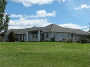 341 Potts Way, Grants Pass, OR 97526